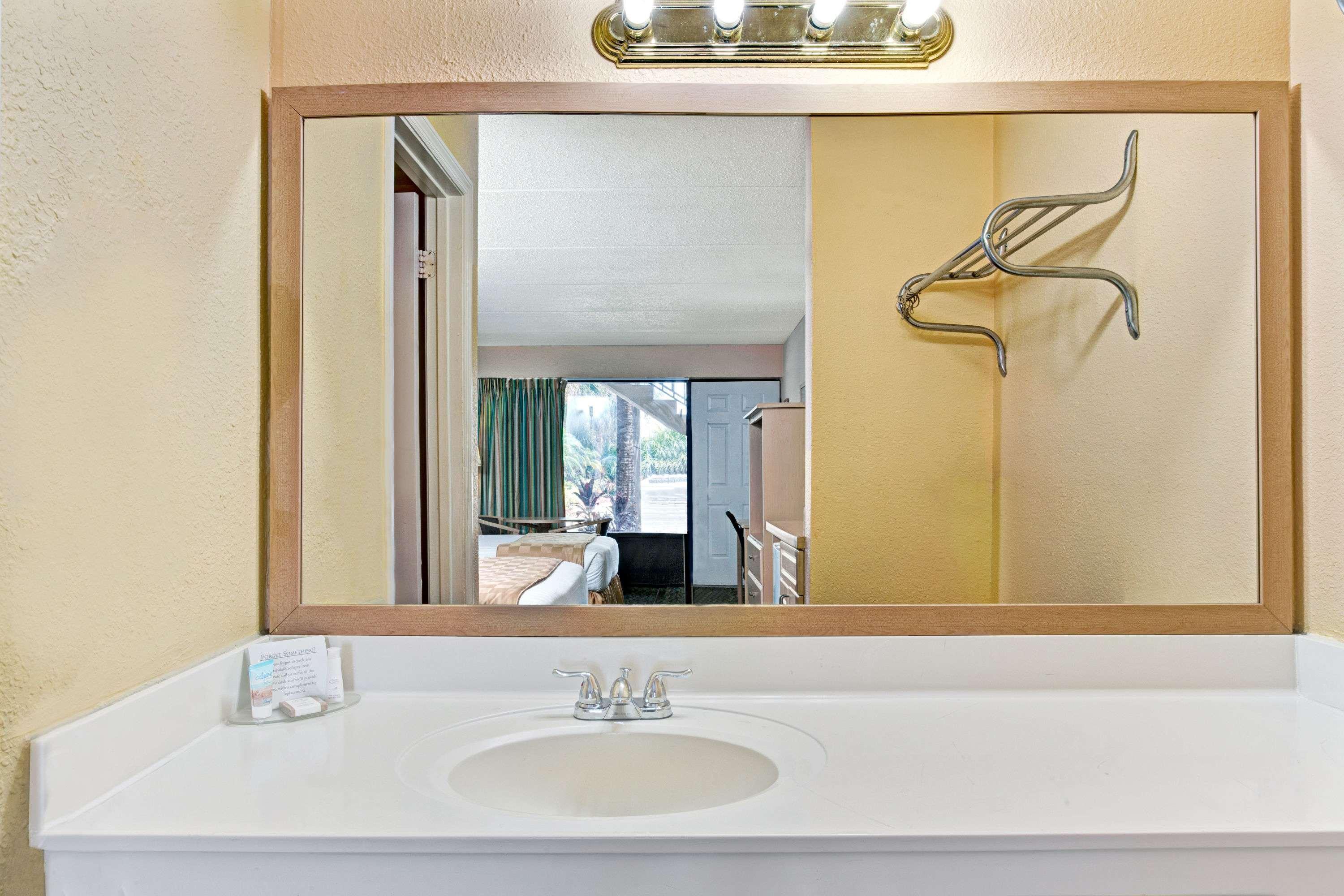 Home 1 Suites Extended Stay - Kissimmee Buitenkant foto