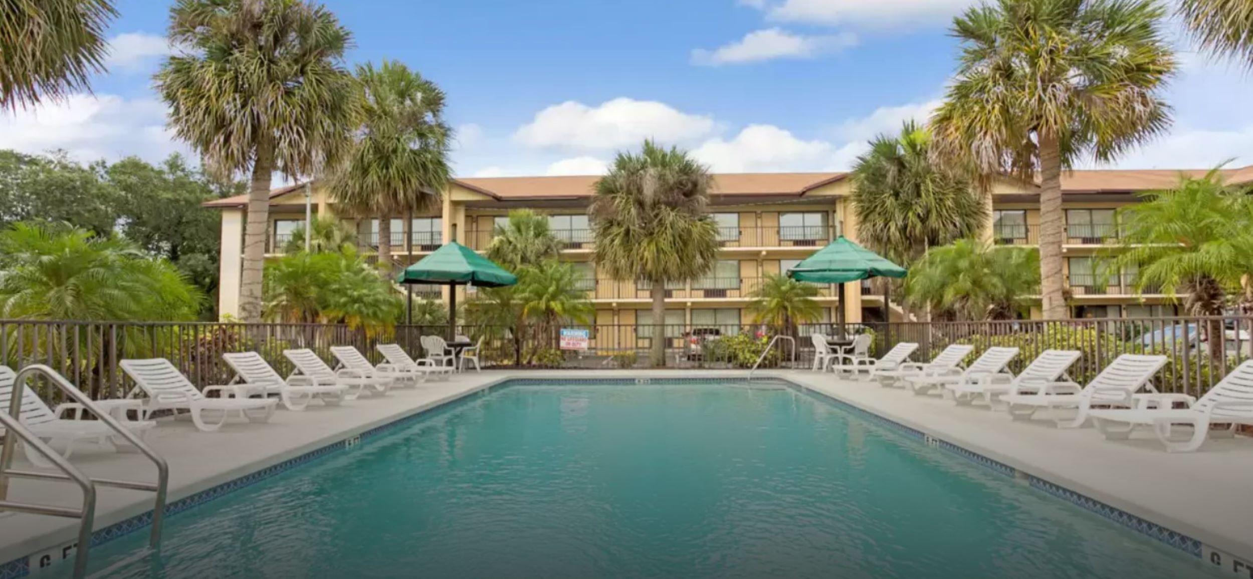 Home 1 Suites Extended Stay - Kissimmee Buitenkant foto