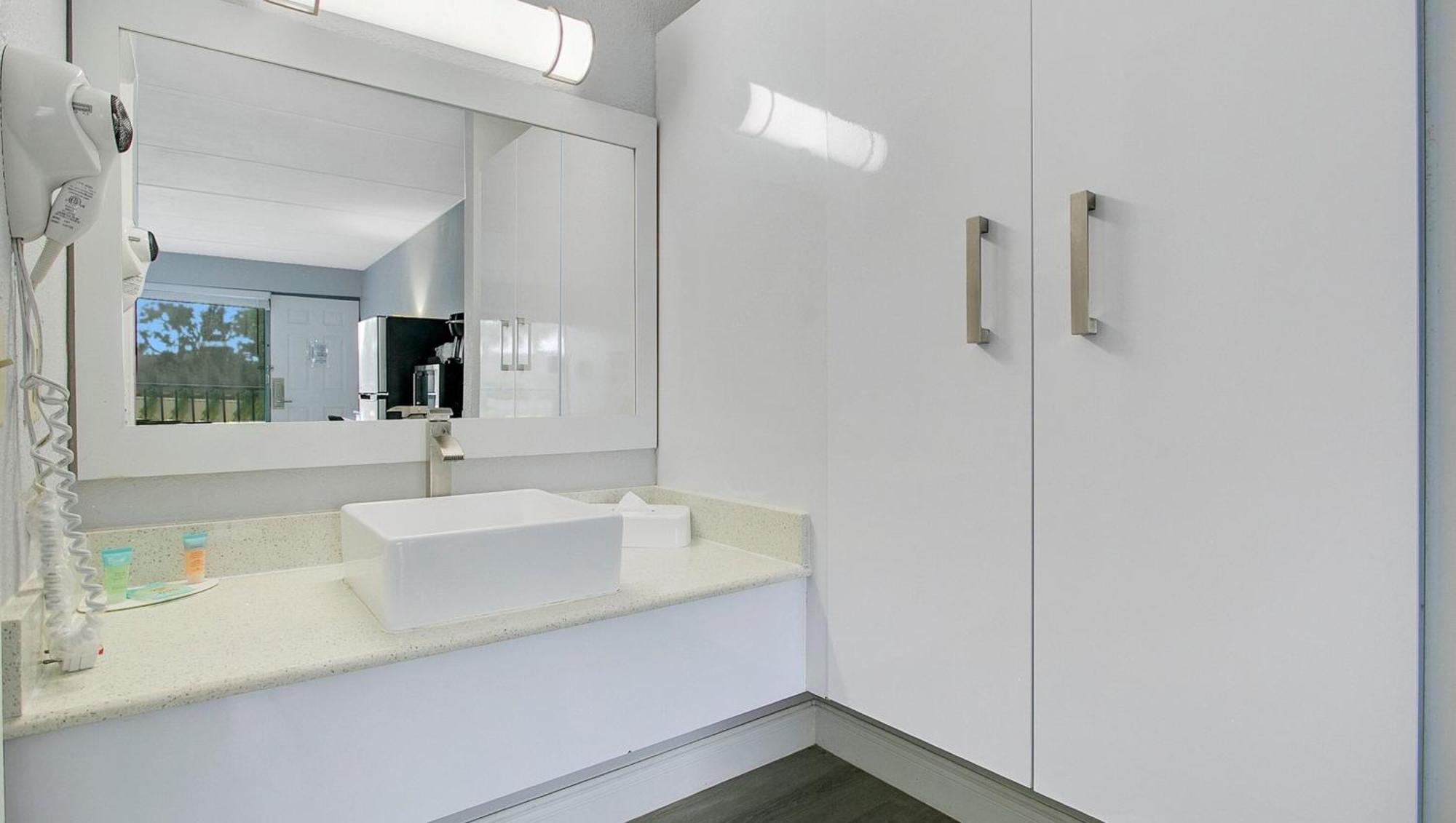 Home 1 Suites Extended Stay - Kissimmee Buitenkant foto