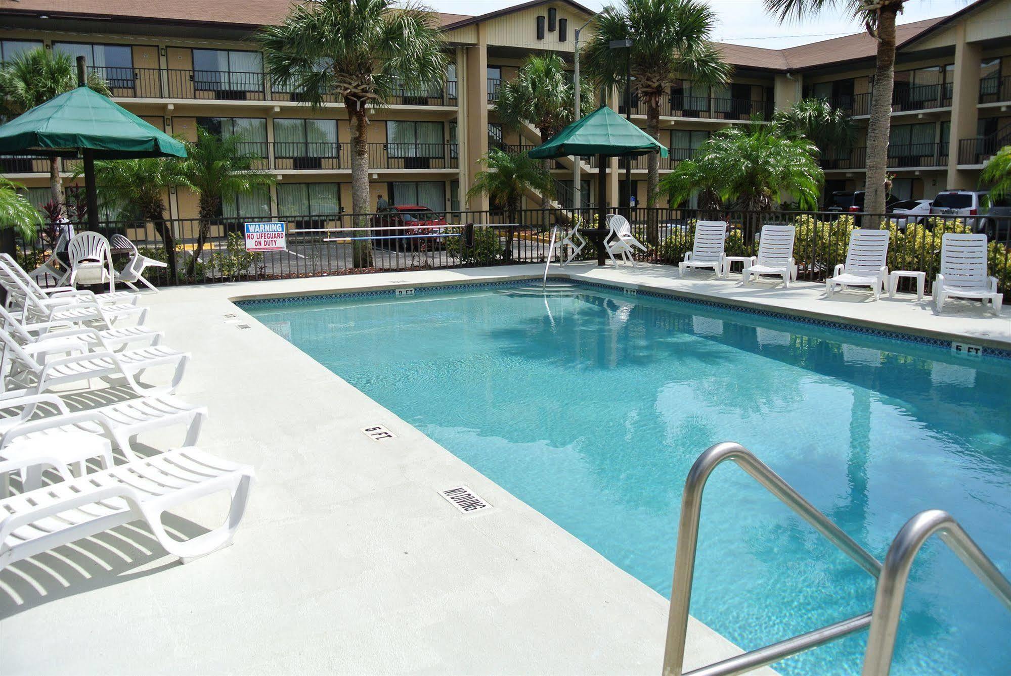 Home 1 Suites Extended Stay - Kissimmee Buitenkant foto